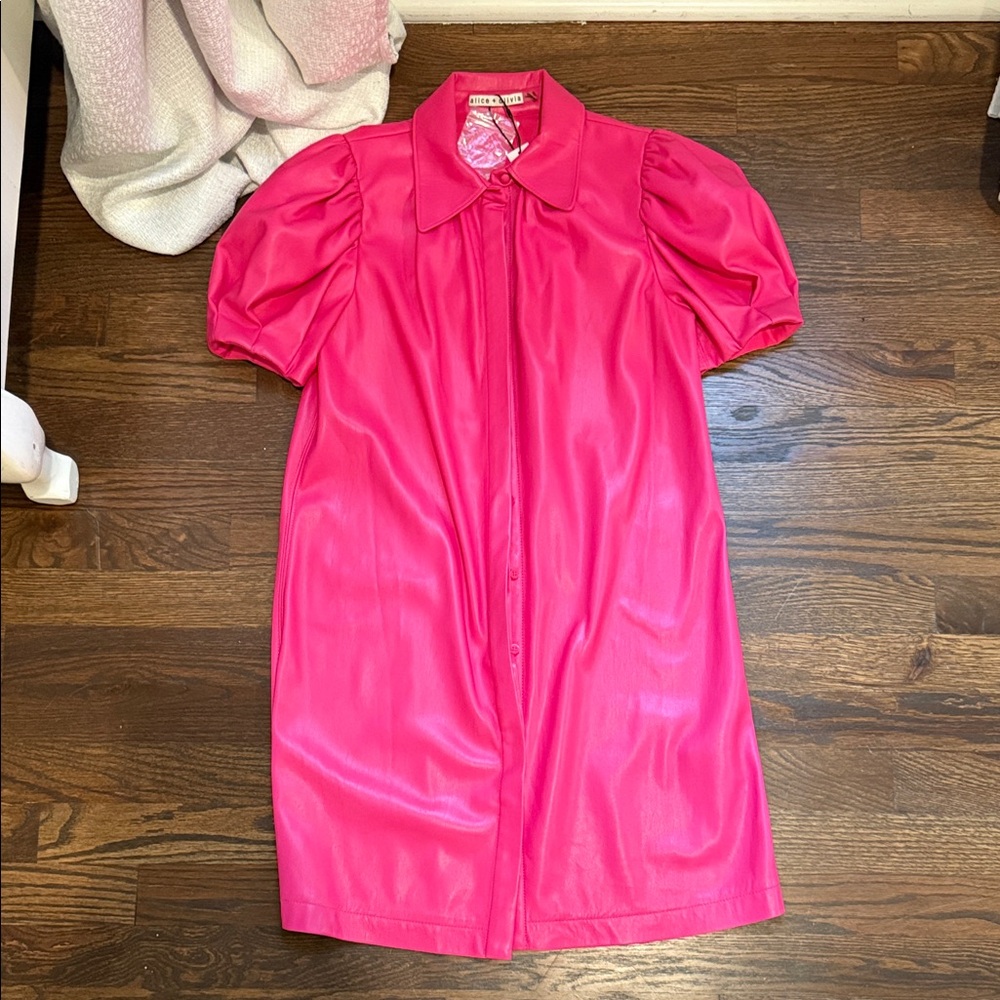 Alice + Olivia Pink Dress new with tags
